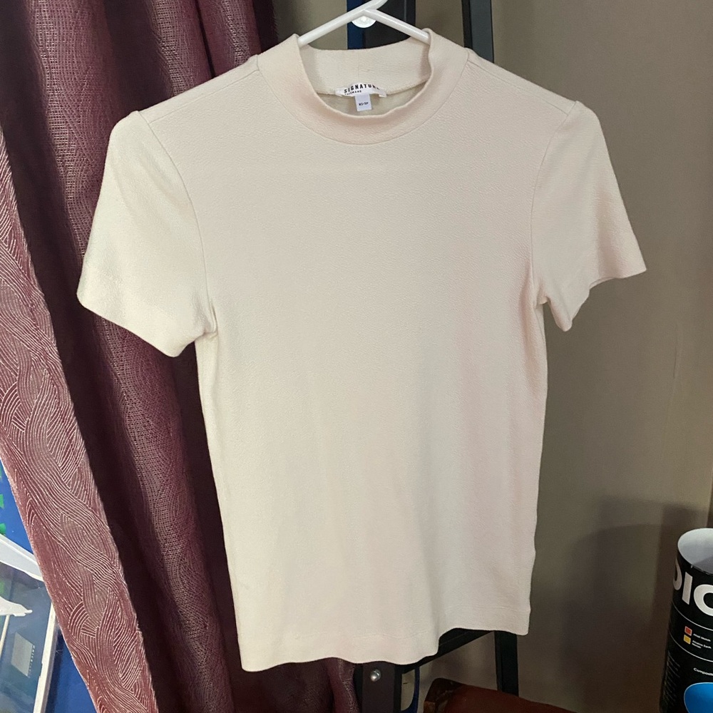 Signature Cream Short Sleeve Dress Tee